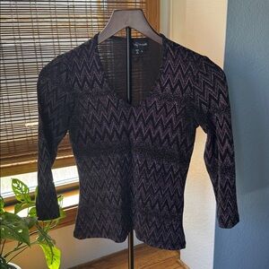 VTG My Michelle Metallic Purple & Black Chevron ZigZag V-Neck Top - S